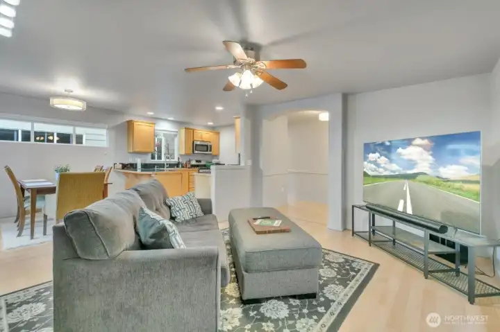 Living room Flows to Kitchen
