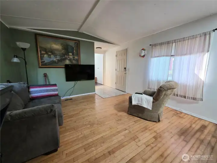 Spacious living room.