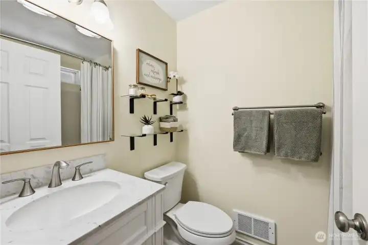 Second primary full bathroom