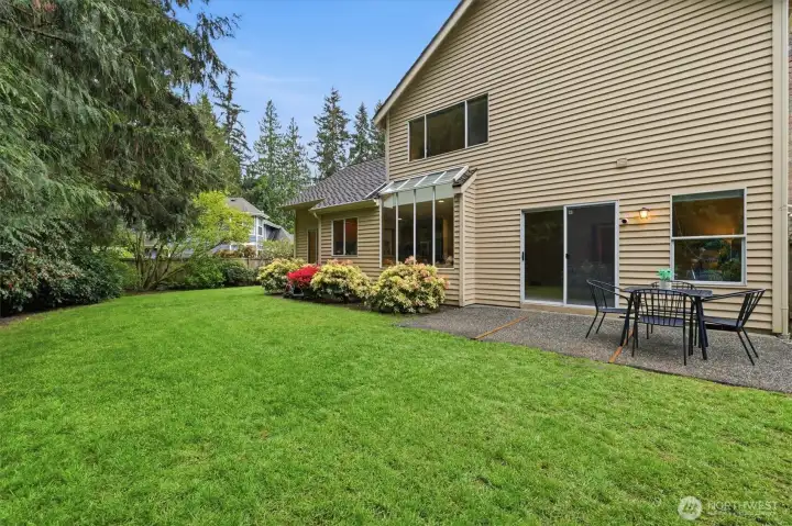 This home's back yard is absolutely perfect.  Not too big and not too small, you will love this fully-fenced space.  Totally flat and useable.  Not seen in the picture is the wonderful utility shed that is perfect for additional storage, you can never have too much storage!