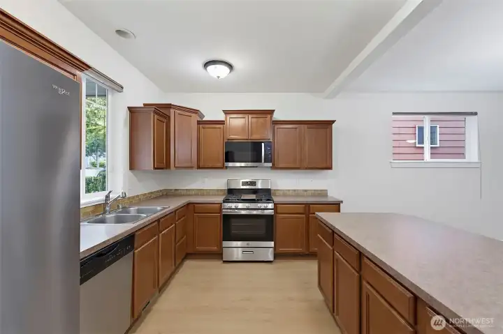 Stainless Steel appliances stay