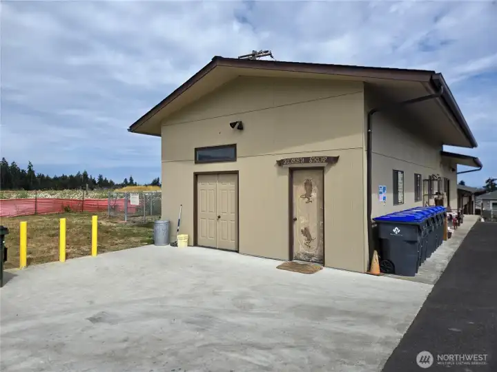Community Woodworking and Hobby shop.