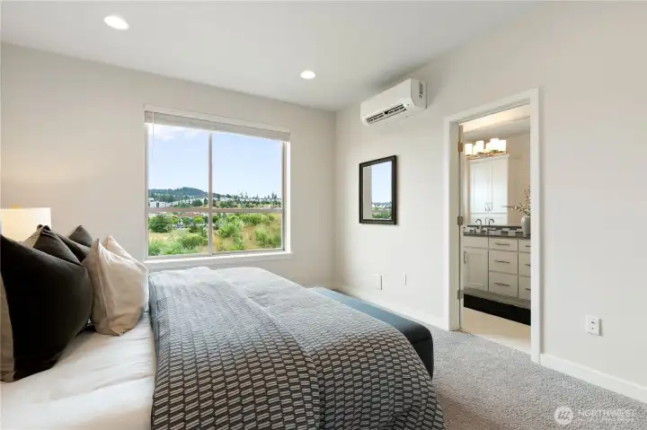 Each bedroom has it'sown mini split for individual comfort year round.