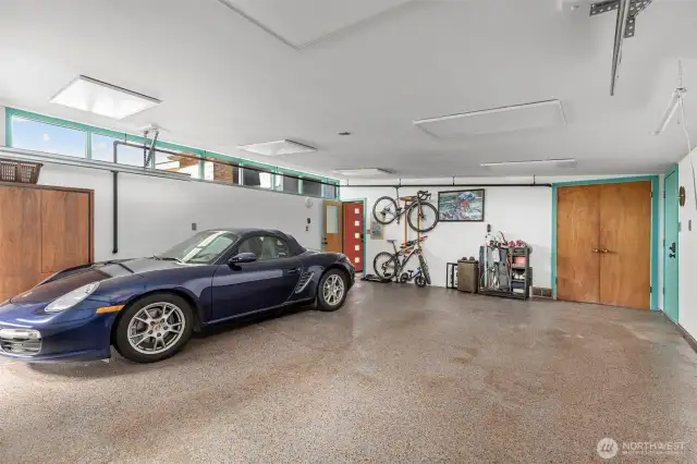 Heated garage with epoxy floors