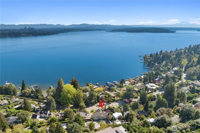 Located a short stroll to Madison Park, Washington Park, trails and more!