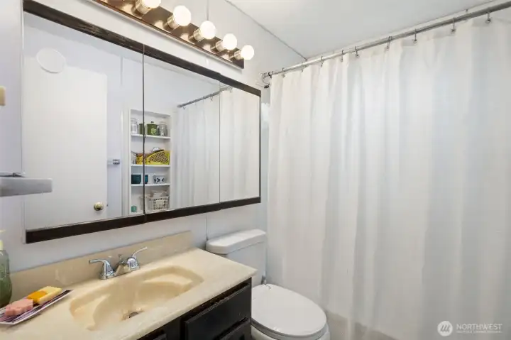full bathroom
