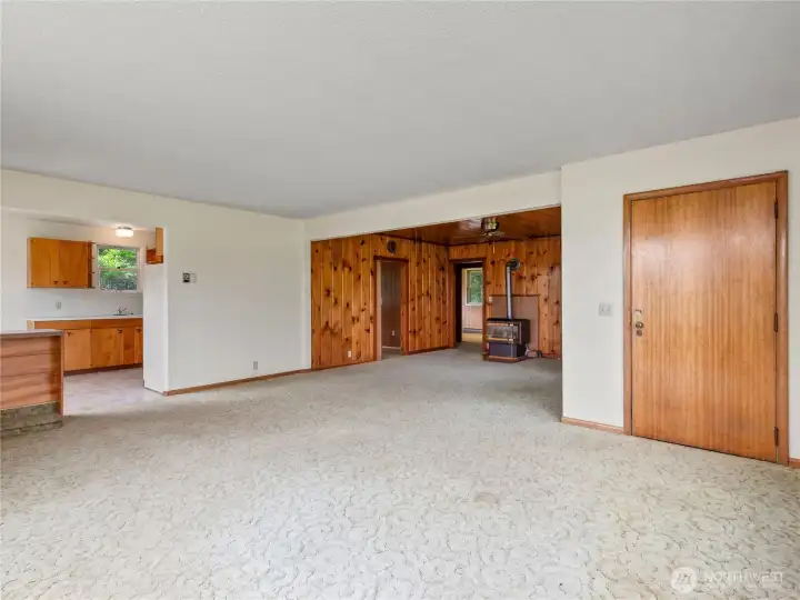 Looking towards the kitchen and hallway to bedrooms.
