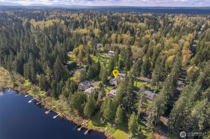 vehicles and toys. Ideally located just minutes from Woodinville