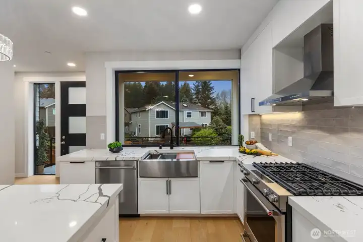 Farmhouse sink.
