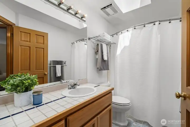 Guest full Bath Guest full Bath
