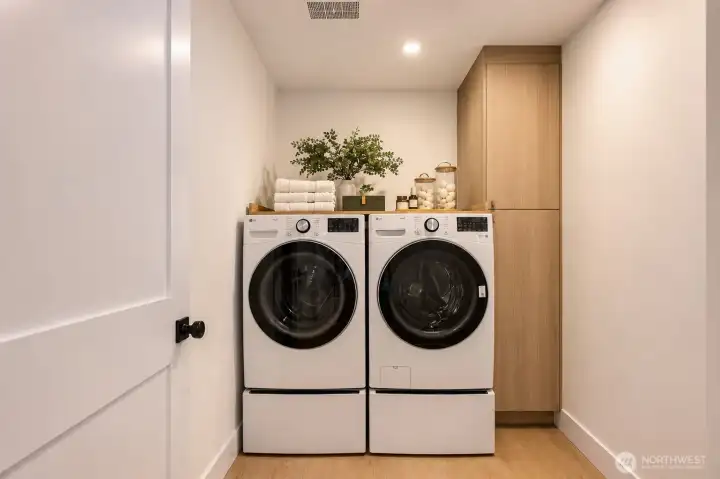 2nd Laundry(Basement)