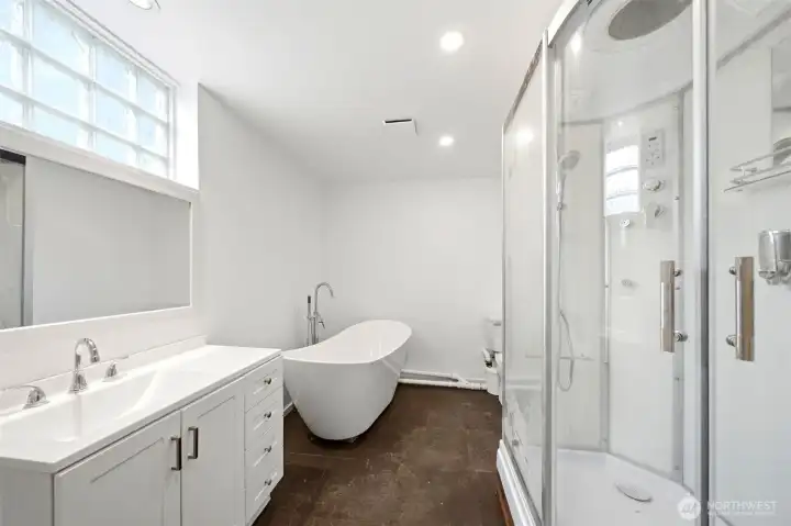 Lower full bathroom Lower full bathroom