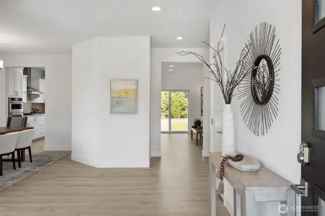 This is a general representation of floor plan and may vary from actual home constructed. Features in photos, upgrades, elevation, materials, dimensions and layout all subject to change without notice.