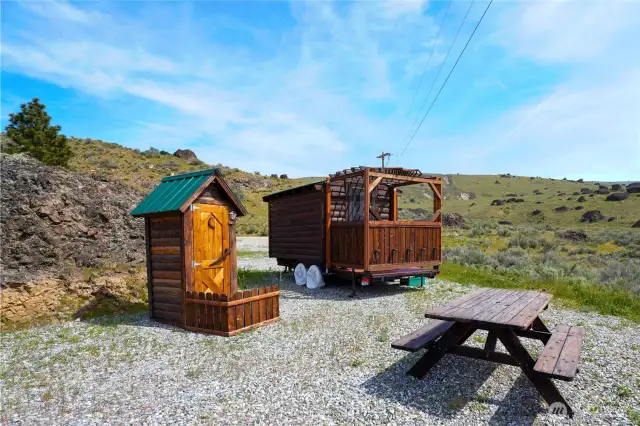 Includes Get-Away Cabin with separate drive way