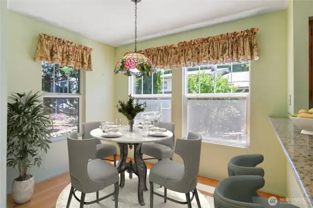 Virtually staged dining nook.