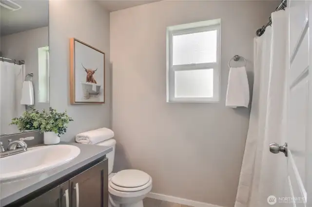 Full sized bathroom