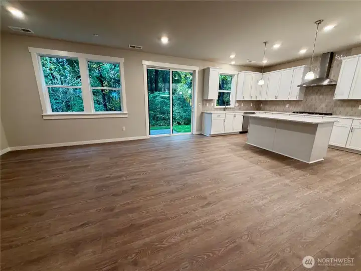 Home for sale - Enjoy looking out to nature, very open!