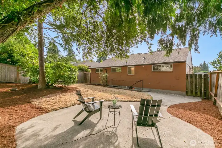 This yard has so much potential and is flat, almost fullyl fenced!