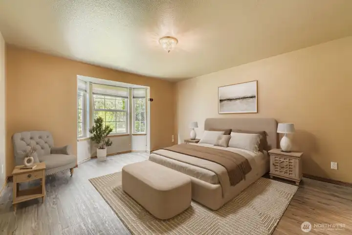 LARGE PRIMARY BEDROOM, W/ BRIGHT BAY WINDOW & PRIVATE ENSUITE BATHROOM.