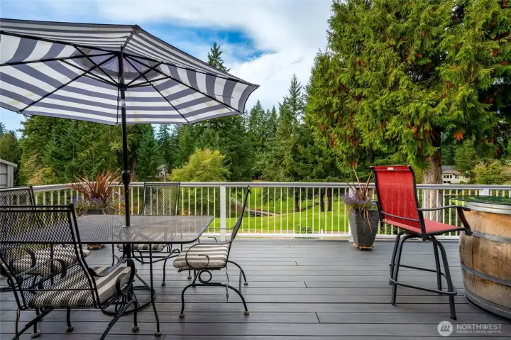 Incredible entertainers deck overlooking the 12th putting green and 13th tee box at Mill Creek Country Club.
