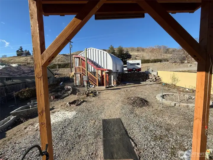 800 sq ft Quonset garage