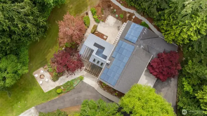 40 solar panels with Tesla back up charging