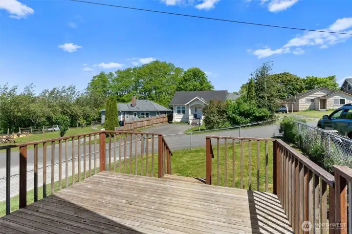 Big deck in the back with a fully fenced portion perfect for pets.