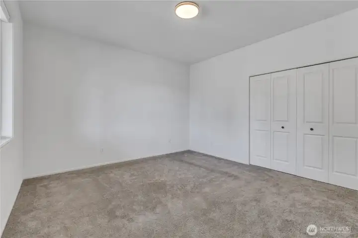 downstair bedroom