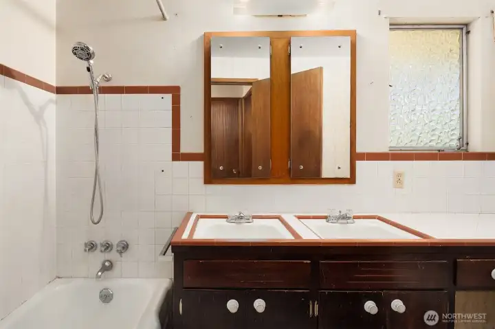 Full Bath
