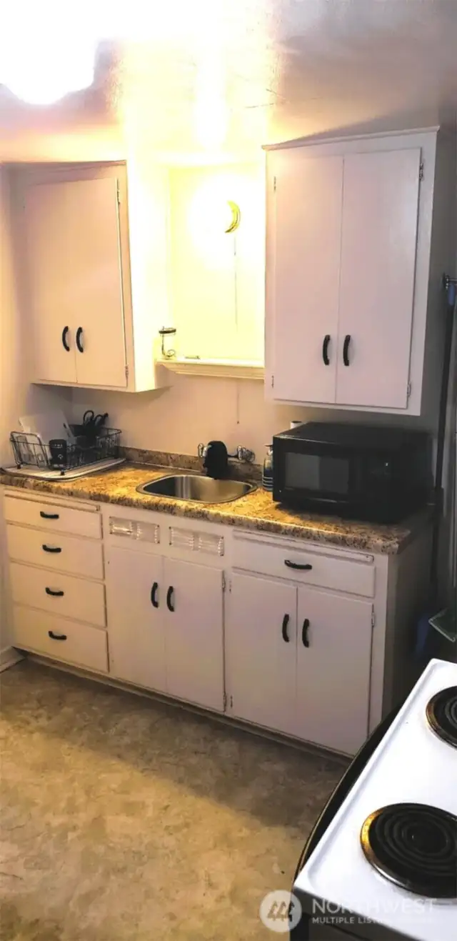 Current tenant occupied kitchen