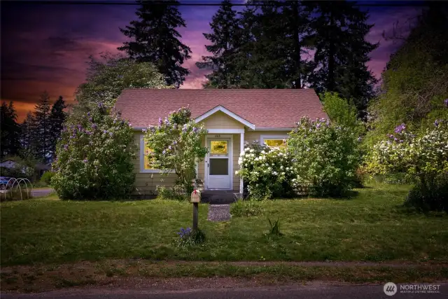 Welcome home to 505 Garrison St NE!