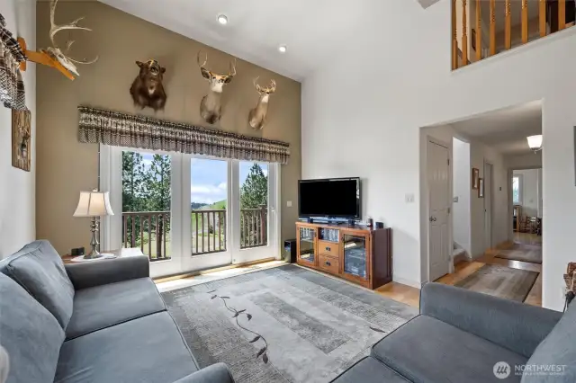 Living Rm