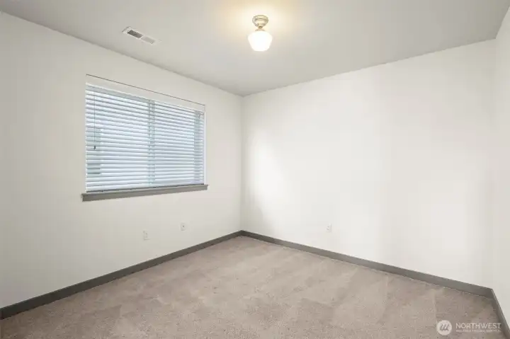 Guest bedroom 3