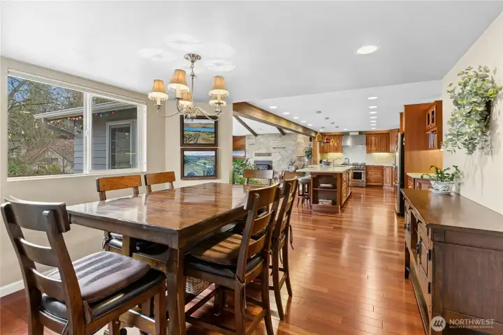 Dining area looking towards the kitchen.