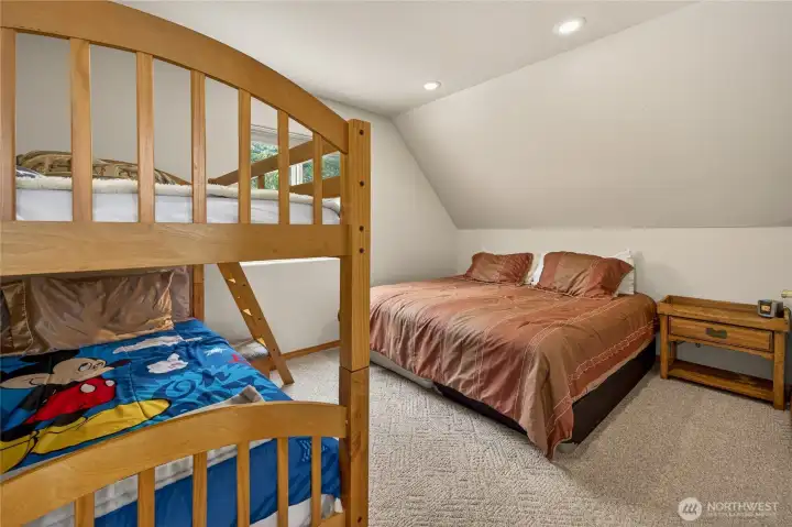 Bedroom 2 - 2nd Floor