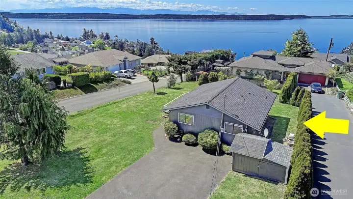 Aerial photo facing West.