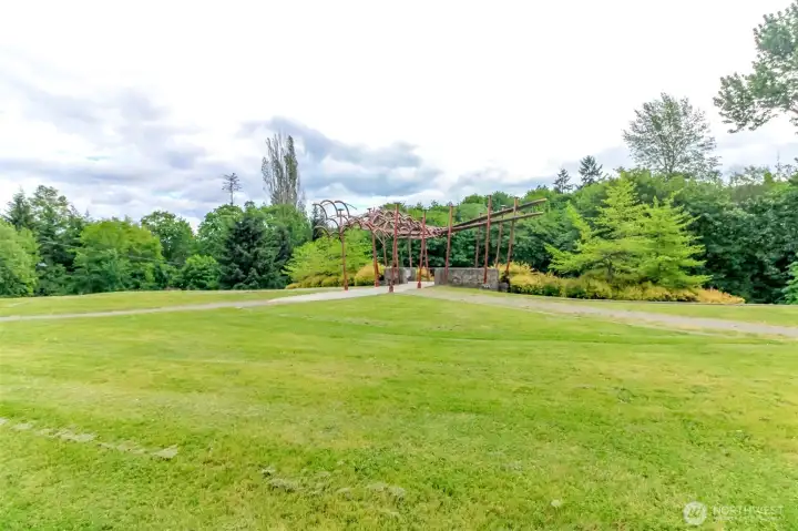 Walking distance to green space with trail access