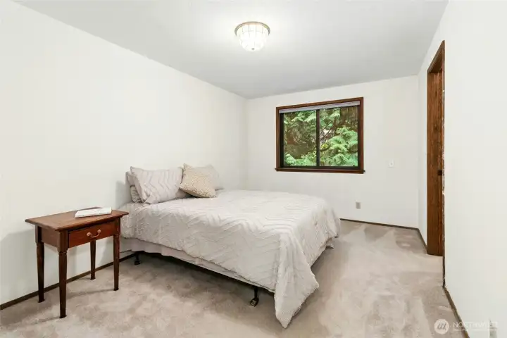 2nd bedroom has a walk in closet. 2nd bedroom has a walk in closet.