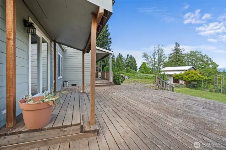 More deck
