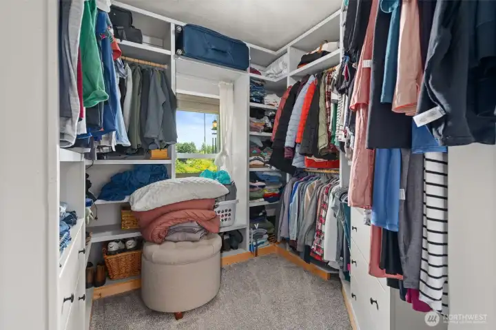 Closet with walk ins