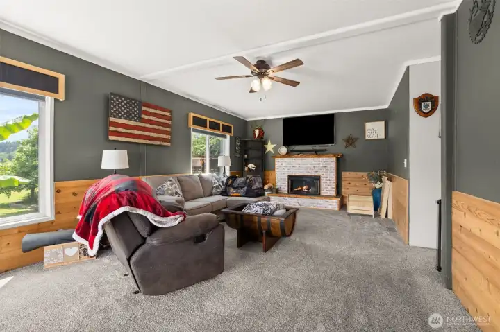 Bonus/Game room