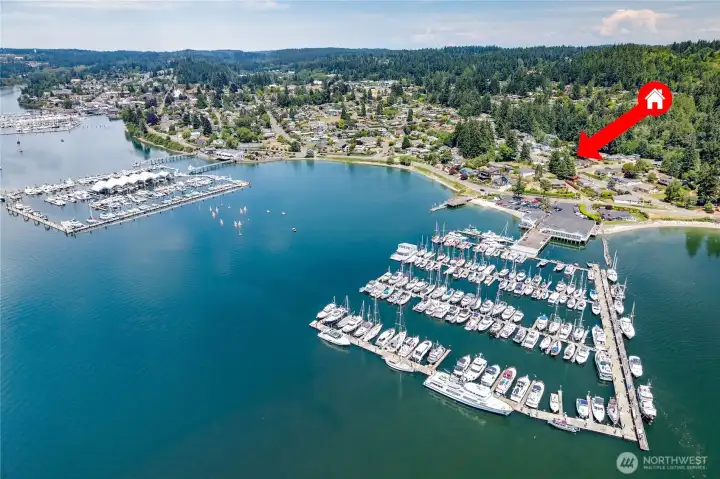 Close to Liberty Bay Marina & Poulsbo Yacht Club