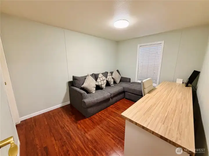 3RD BEDROOM OR DEN 3RD BEDROOM OR DEN