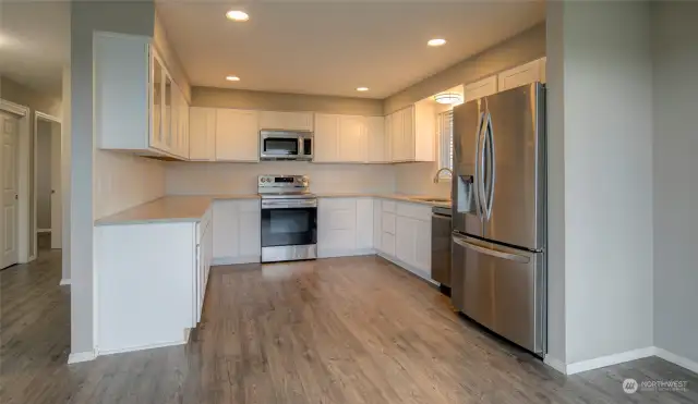 Beautifully updated kitchen