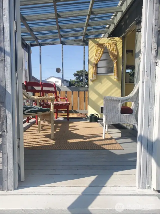Screened in porch.