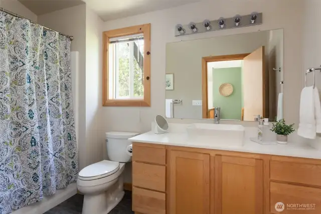 Upstairs Full Bathroom with large vanity.
