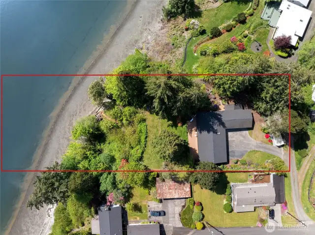 View of property with border approximate. 147 ft of tideland rights