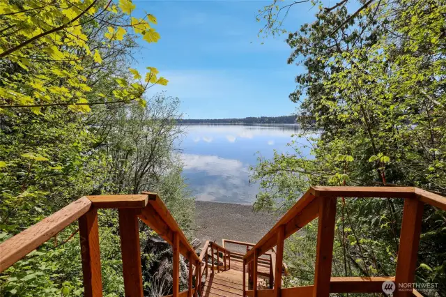 Stairs to beach and tideland rights. 146 ft.