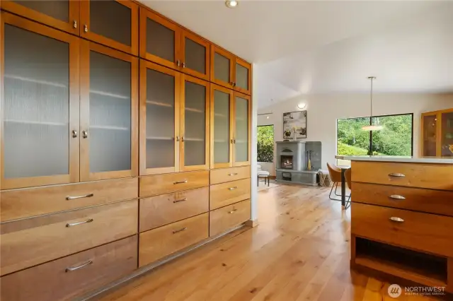 Unique kitchen cabinets with lower level drawers