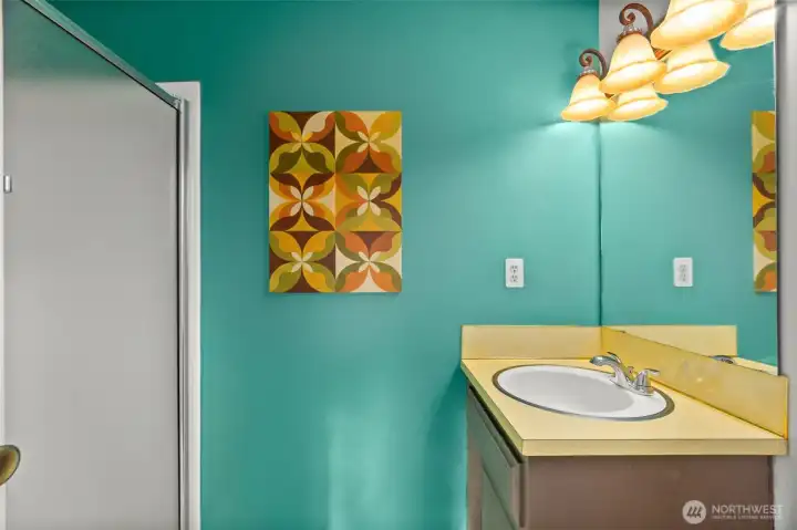 3/4 bath off the primary bedroom